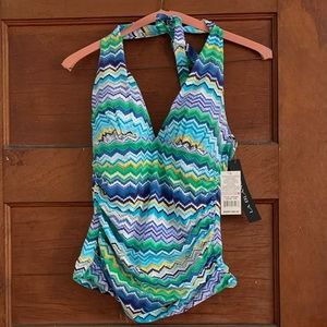 NWT, La Blanca Halter Tankini Top